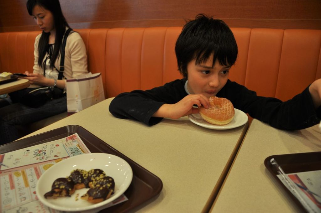 Öğlen yemeğimiz simit