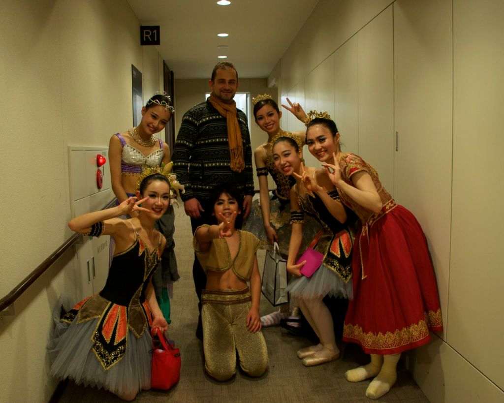 Bittikten sonra bir grupla beraber