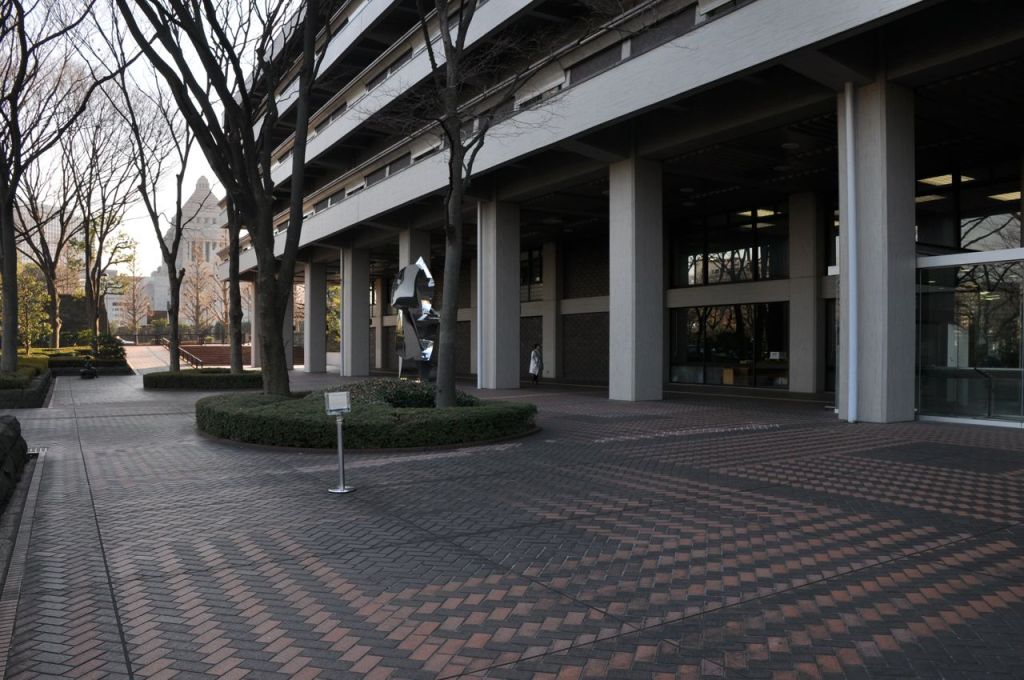 Meclis kütüphanesinin dışı