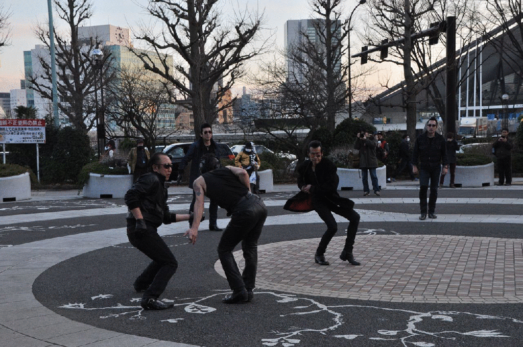 45'lik Elvis rock'çular meydanda