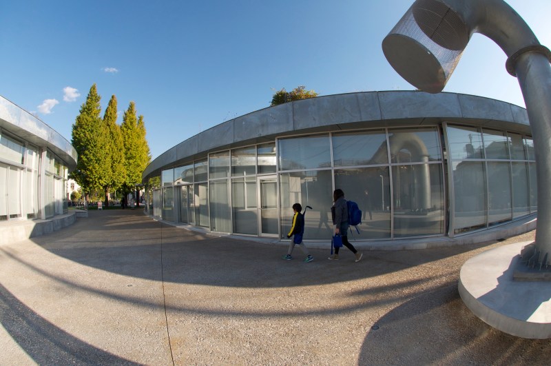 Her pazar idman yaptığımız belediye spor salonu girişi