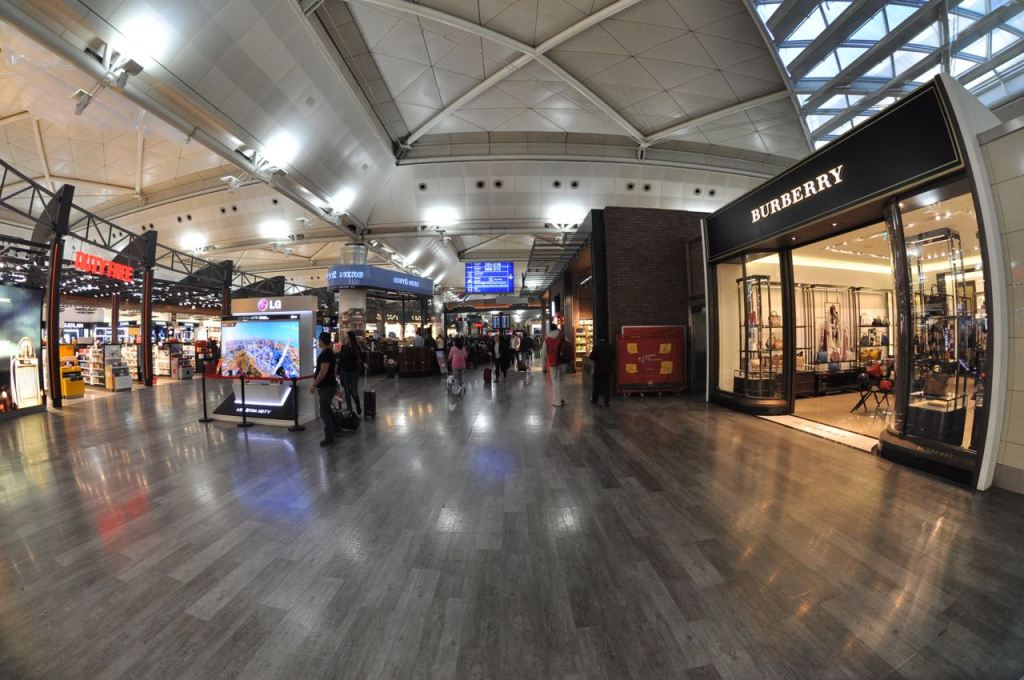Istanbul havaalanında duty free