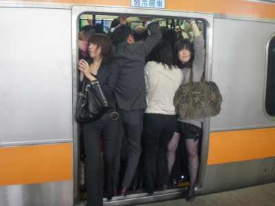 Trenlerde "rush-hour" durumları (kaynak: internet)